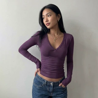 美式风温柔气质纽扣深V领修身长袖T恤基础款显瘦纯色休闲内搭上衣
