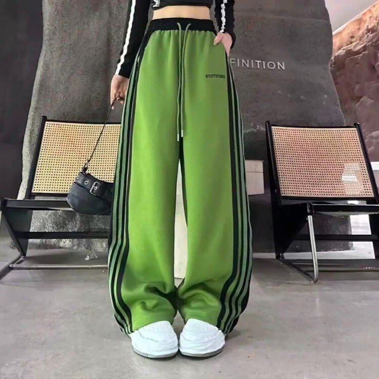 2026 fashion casual loose versatile sports pants autumn new American style color-block side stripe wide-leg pants 2026 fashion casual loose versatile sports pants autumn new American style color-block side stripe wide-leg pants