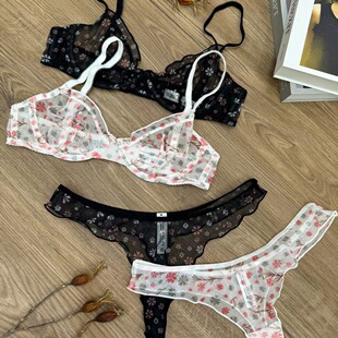 �����͹�С�黨��ʽ�ٽz���´����@��С���־۔n�������bLingerie