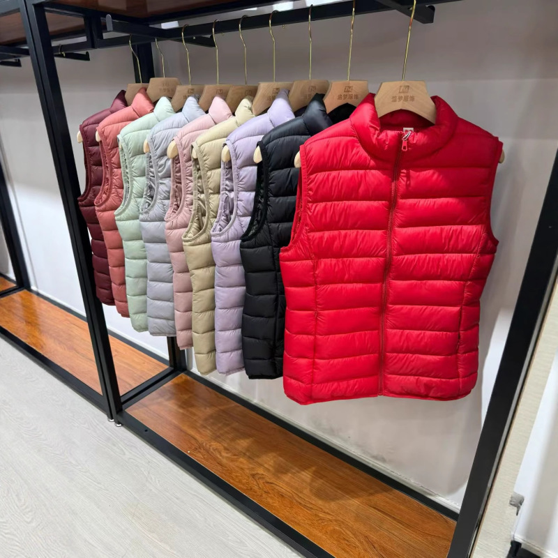 2025 Autumn and Winter New Stand Collar Vest Warm Cotton Waistcoat Women's Cotton Vest Lightweight Sleeveless Vest Women Wholesale