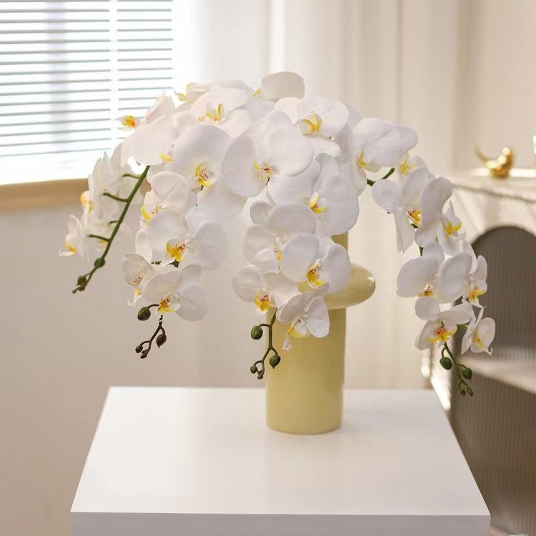 Impresión 3D de 7 cabezas de orquídeas mariposa flor de decoración de flores de alto nivel flor de nicho decoración floral decoración de sala de estar