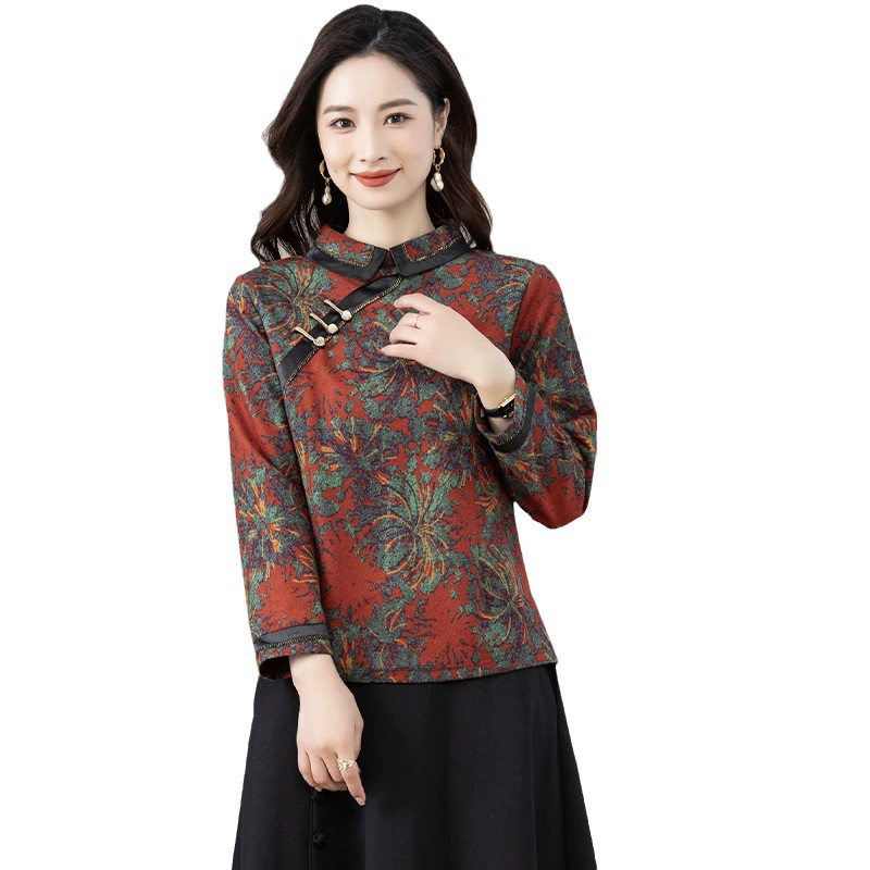Short retro cheongsam, high collar, Chinese style