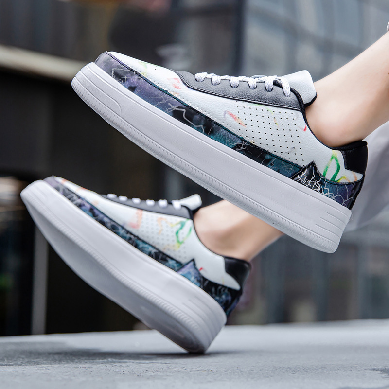 봄 새로운 캐주얼 스니커즈 트렌디 커플 슈즈 로우 탑 두꺼운 밑창 신발 야외 여행 통기성 플랫 슈즈