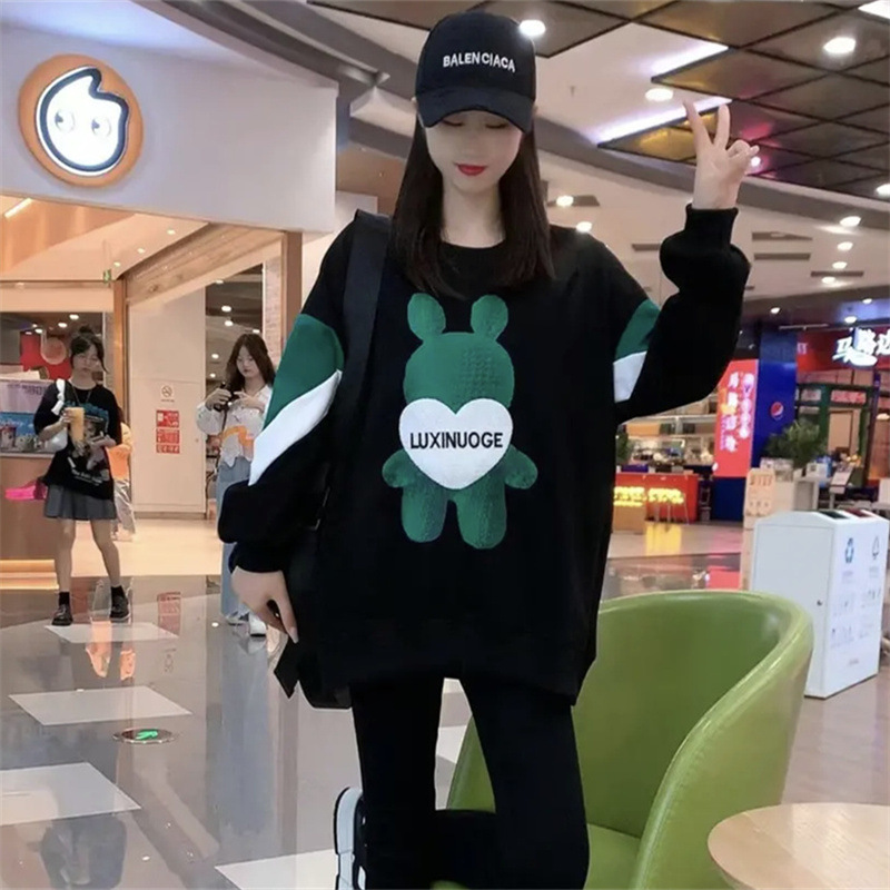 2025春秋新款圆领套头卫衣女款中长款宽松批发慵懒风减龄上衣外套