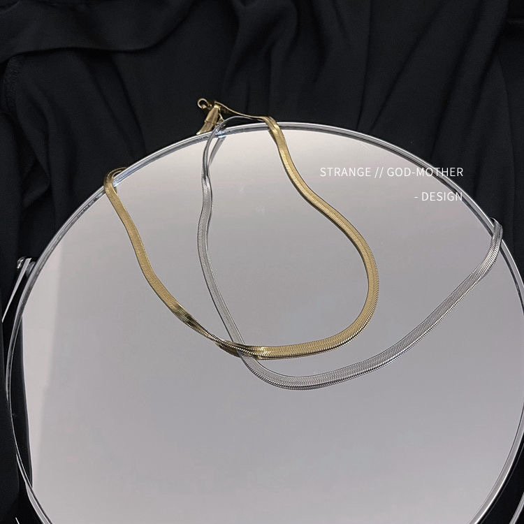Collar de cadena de hueso de serpiente, verano femenino, simple, viento frío, dulce y fresco, collar de cadena de clavícula, accesorios