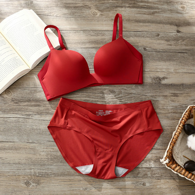 1804 brillante sin costura cómoda ropa interior de color claro chica moda simple inalámbrico Sujetador push up traje