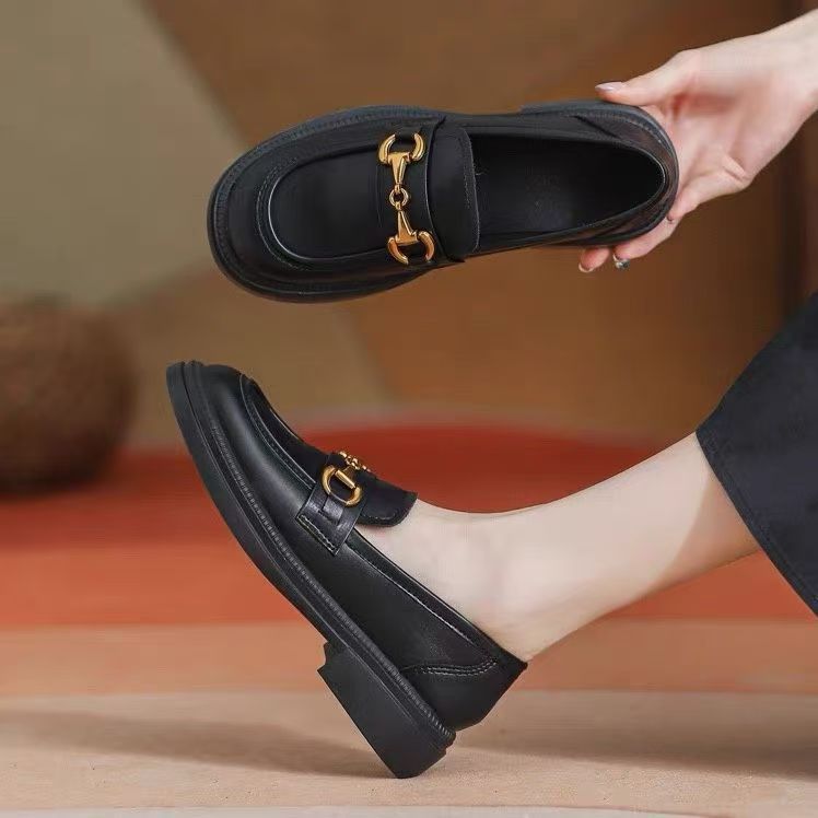 Zapatos de Lefour 2025, otoño nuevo botón de metal, zapatos de cuero de estilo británico JK, zapatos de un solo pie, zapatos de un solo pie, zapatos de estilo coreano, zapatos de un solo pie