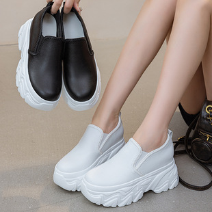 Versatile Casual Loafers 2025 Spring, Summer, Autumn New White Shoes for Women, Slip-On Height-Increasing Trendy Women's Shoes