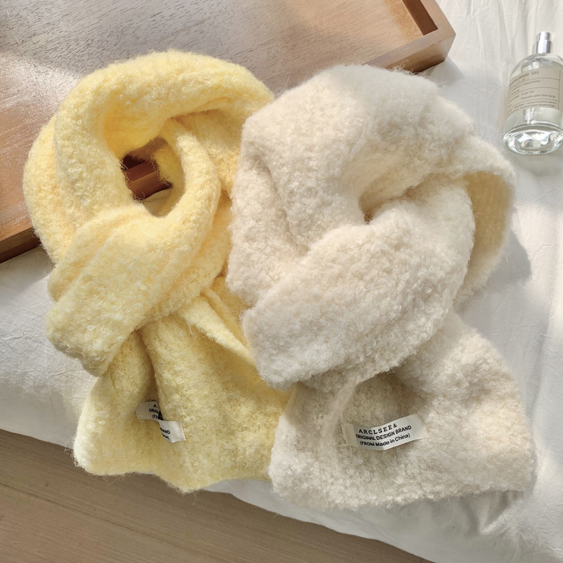 Bufandas de punto para mujeres invierno 2025 nuevo color sólido multifacé caliente imitación de cashmere suave glutinosa bufandas al por mayor