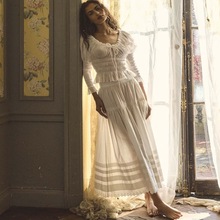 ��ʽ���Ŵ�A�I���K�����������߷����r������ȹ���b���͸߶�Ů�b