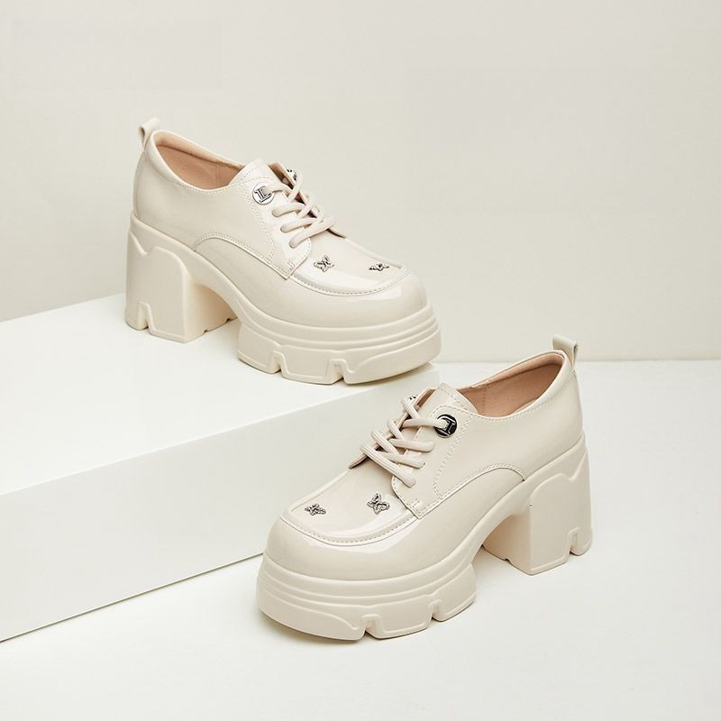 Spring and Autumn White Platform Leather Shoes for Women 2026 New Stylish Fashion Versatile Loafers with Hidden Heels for Petite Women