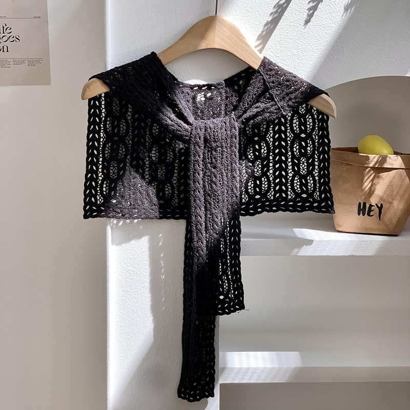 Chal de punto de alta sensación 2025 nueva decoración hueco delgada con falda camisa de hombro chal al por mayor