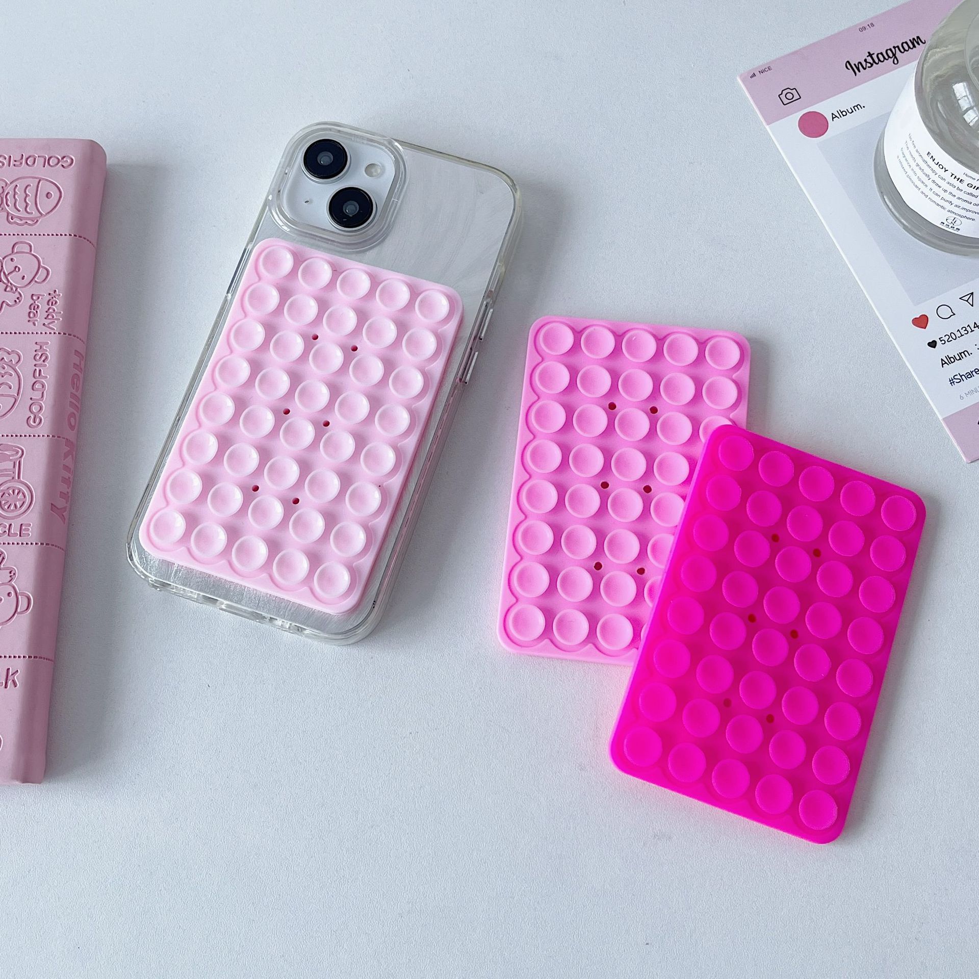 FB97BE8B-E48B-424F-8EBD-9B678D