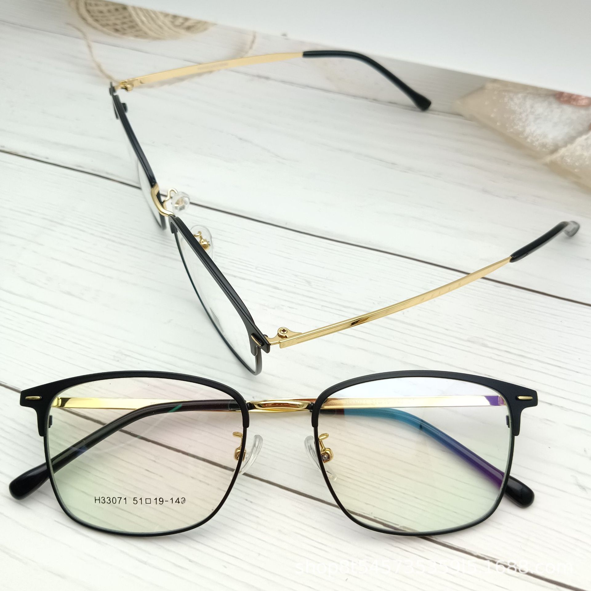 Black Frame Gold Feet