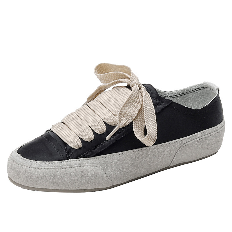 Versión de piel de oveja nicho español de seda delgada zapatos blancos para mujeres 2025 primavera nueva variedad de zapatos de lona zapatos casuales