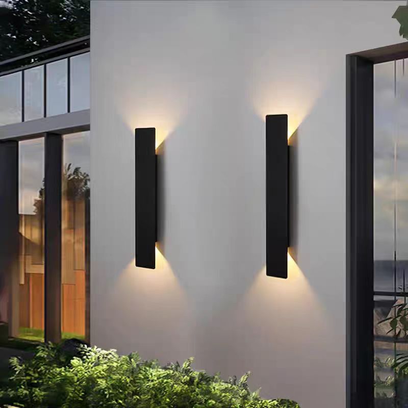 LED outdoor wall lights, Nordic minimalist style, suitable for hotels, villas, courtyards, and as accent lighting for pillars, long strip lights, and entrance wall lights LED outdoor wall lights, Nordic minimalist style, suitable for hotels, villas, courtyards, and as accent lighting for pillars, long strip lights, and entrance wall lights