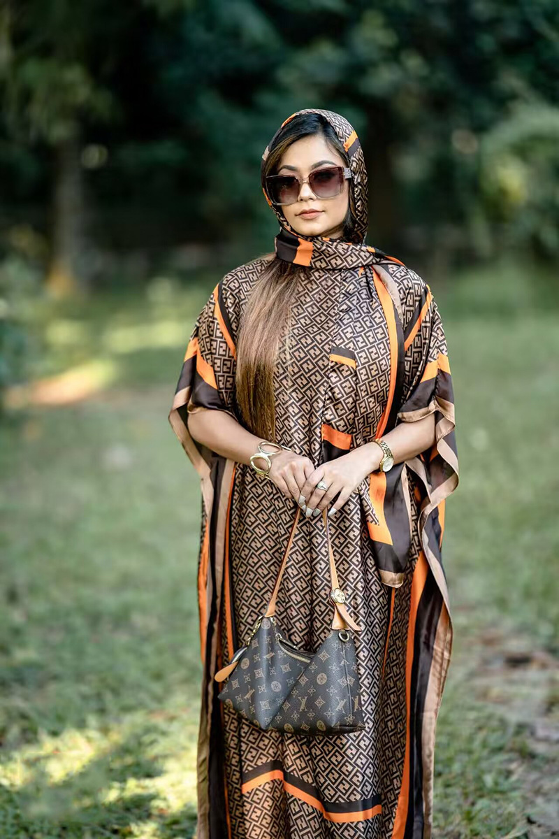 2025 primavera y verano nuevo Amazon venta rápida ropa malaya camisa de arena imitación seda brocado ropa de protección solar de vacaciones de playa