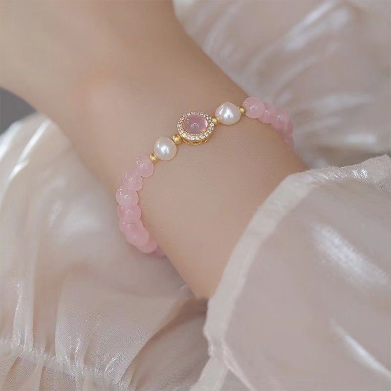 Brazalete de flores de melocotón de alto valor facial, nicho de mujer, brazalete de novia delicada, dulce regalo de estudiante para novia