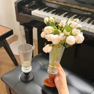 ��ʽIns������ƿ͸���й�ľ�|���_�͹�С���廨�͏d�b[��
