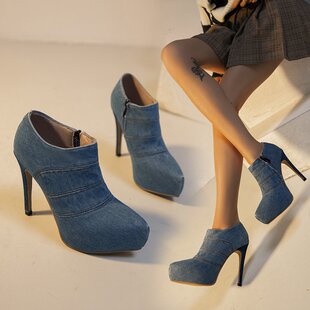 ���߸�ţ�в���ЬŮ2025�괺���¿�ٴ�r�м��������Ů��ѥ�n��