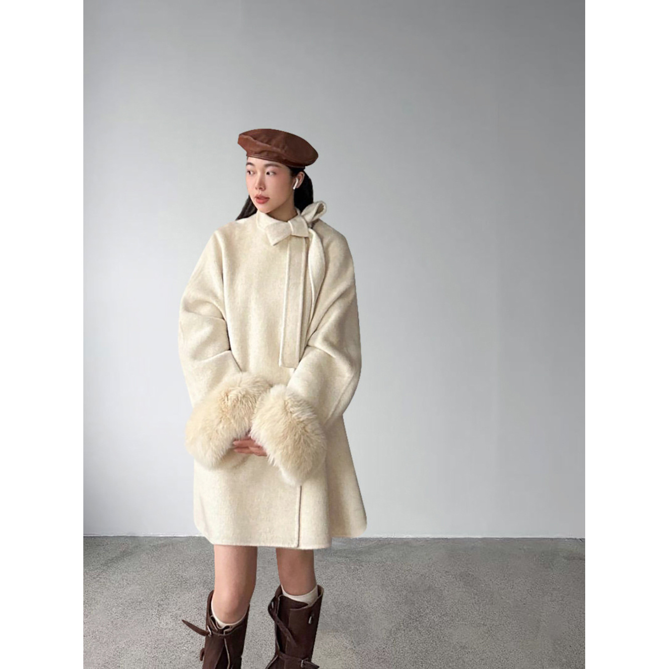 【王琪芝】100羊毛双面呢拼毛毛袖口大衣女25秋冬蝴蝶结外套WQ077