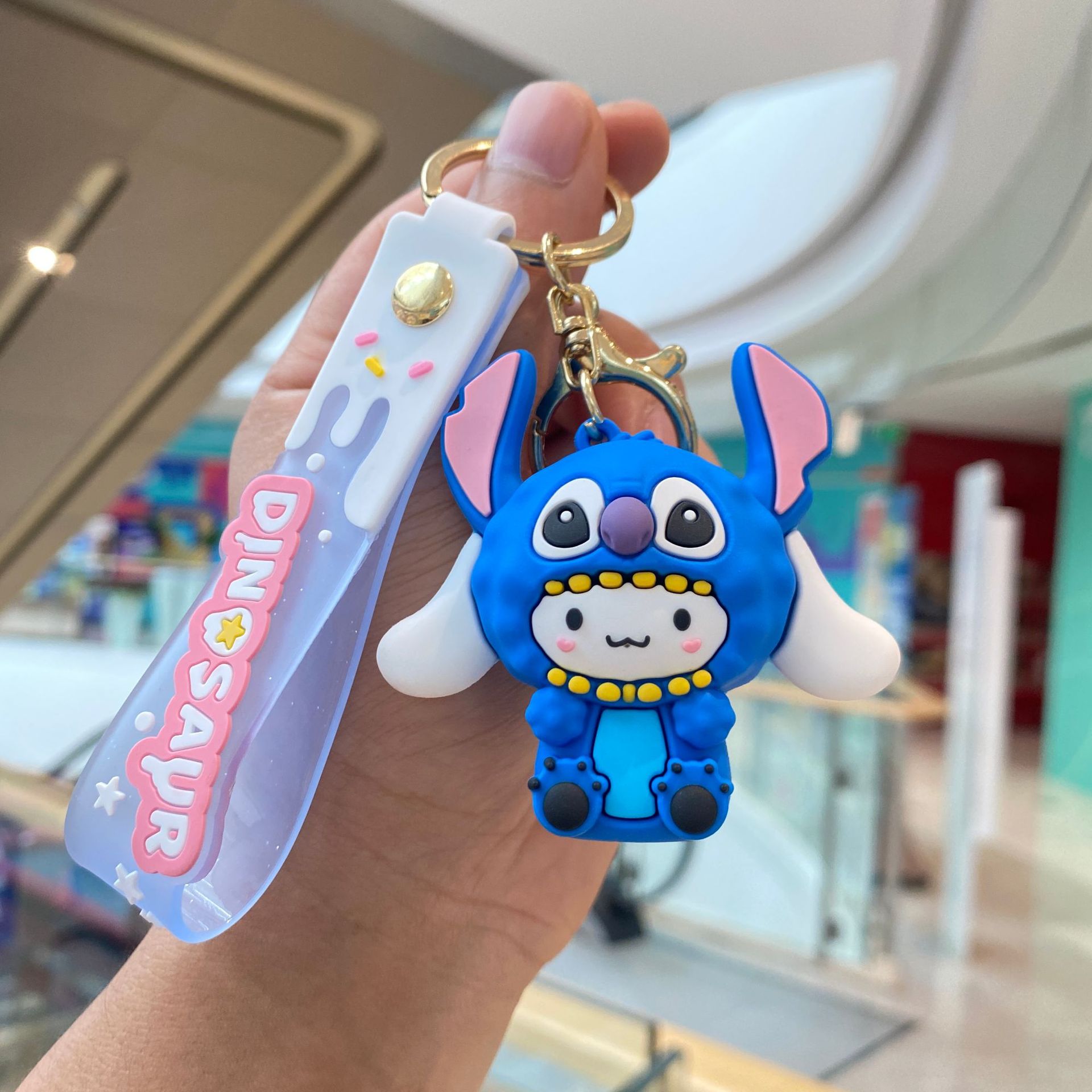 De dibujos animados de Sanrio pequeña oveja BAA COS serie llavero coche muñeca mochila colgante pequeño regalo