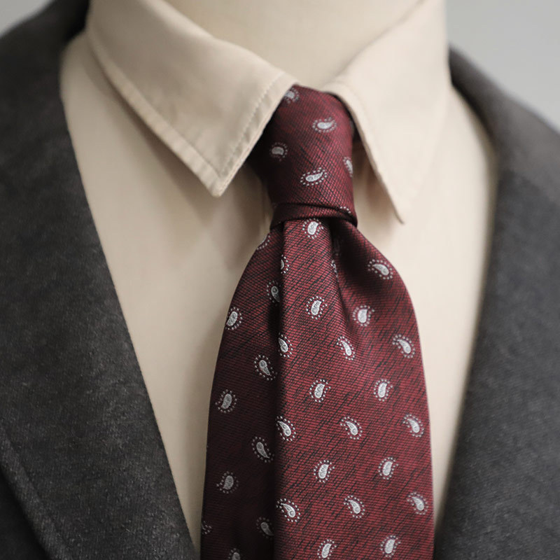 Elegant Striped Formal Tie For Professional Work And Weddings_voghion.com