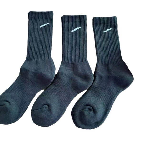 solid color basketball socks for men and women