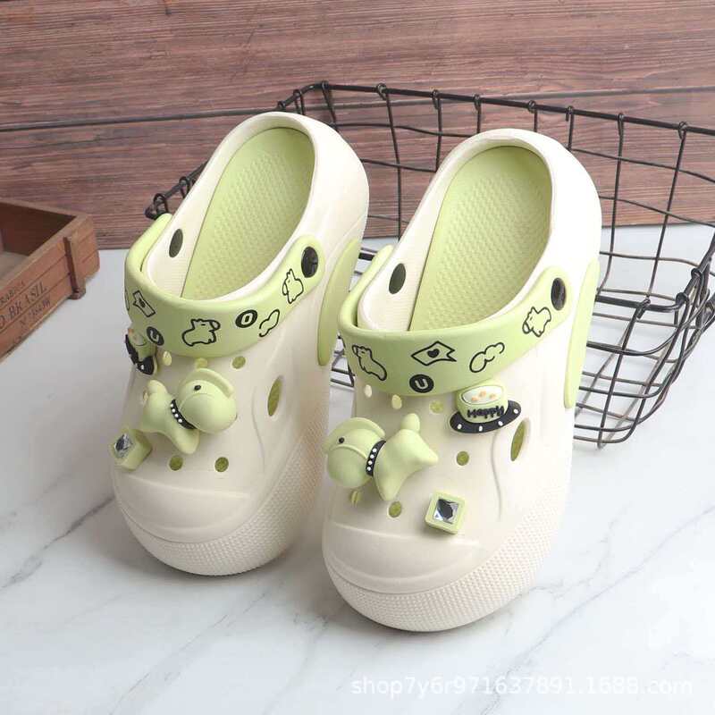 Thick-Soled Dopamine Butterfly Clogs for Women, Korean Style, Simple and Creative DIY Non-Slip Outdoor Slippers with a Stepping-On-Clouds Feel, Ins-Style Sandals