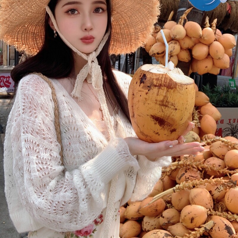 Jill Big Sister's Same Style Soft Girl Cross-Strap Short Knitwear Super Young Mohair Cut Out Air-Conditioned Sun Protection Clothing for Women