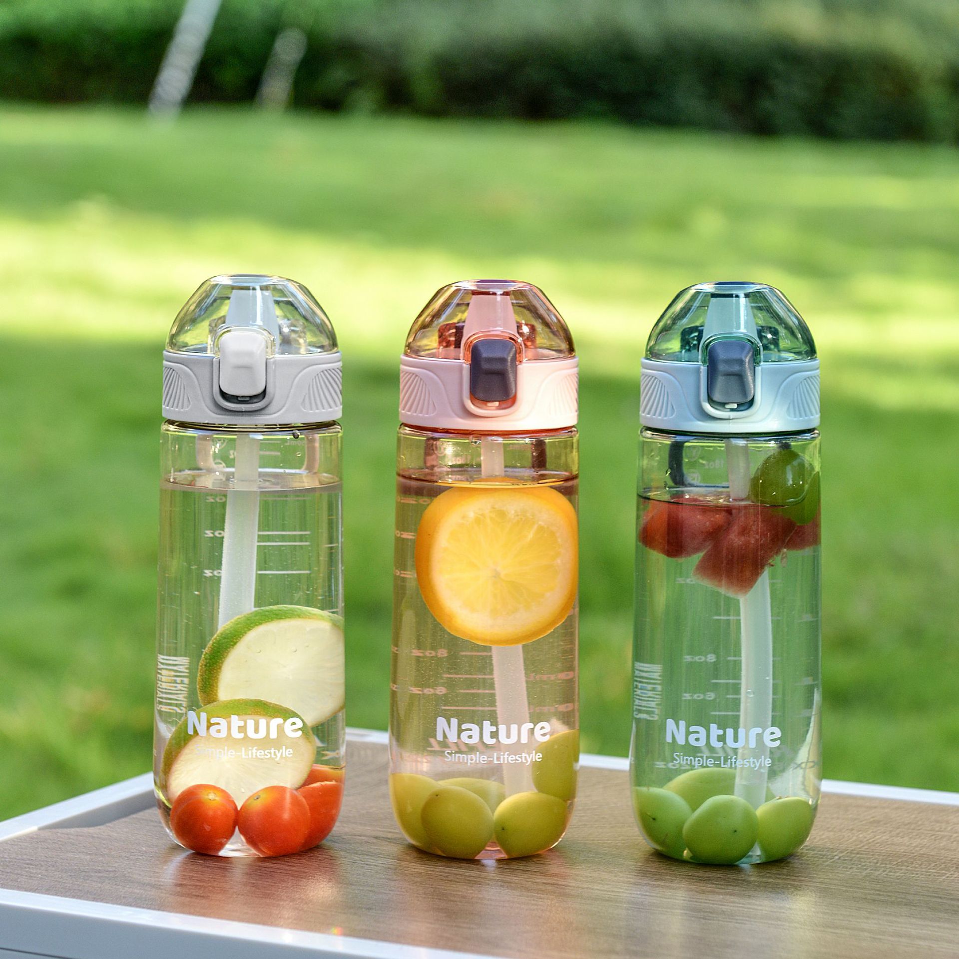 Tongyun taza de plástico al aire libre universal 500ml hervidor creativo mango Universal pico pato paja al por mayor