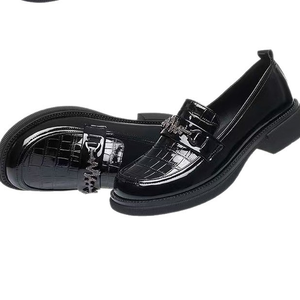 Zapatos de mujer de tacón plano de cuero blando de otoño 2025 nuevo estilo de cabeza redonda coreano versátil suela suave ligera y cómoda zapatos Lefour para mujeres