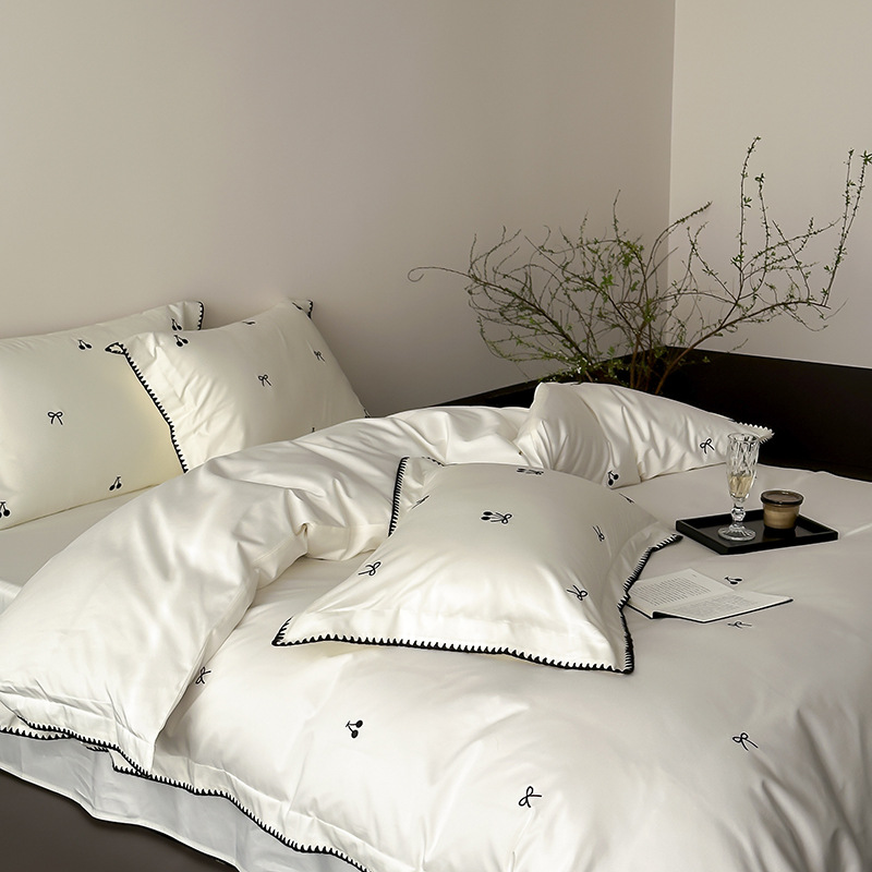 Completo letto francese in raso di cotone con copripiumino_voghion.com