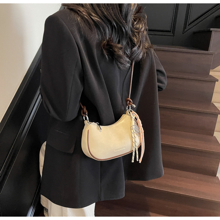 French niche quality handbag, women's bag, Spring 2025 new underarm bag, simple and versatile commuter crossbody bag undefined