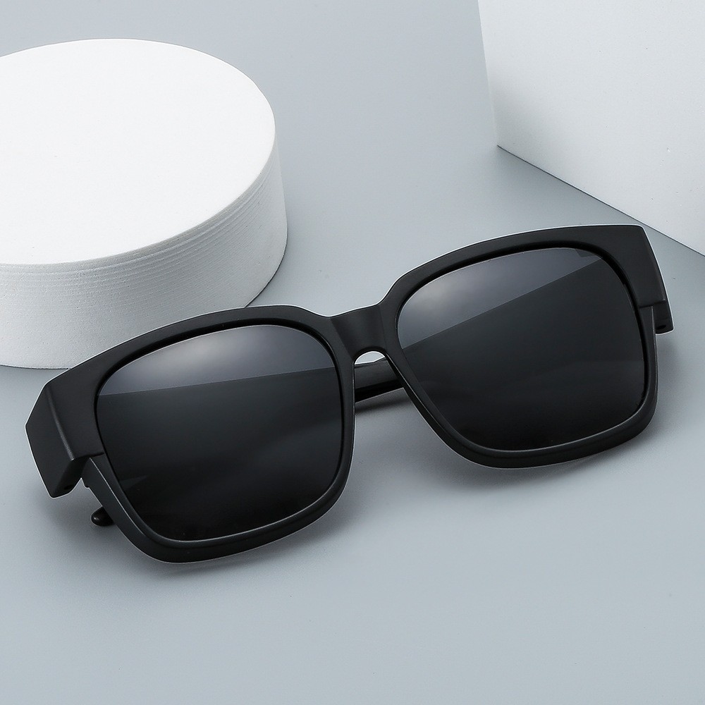 Fashionable Polarized Sunglasses for Nearsightedness, Men's Driving-Specific Night Vision Glasses, Dual-Use for Day and Night U6 020