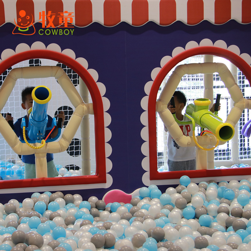 Paraíso slide diseño macaron travieso Castillo océano bola al por mayor travieso Castillo fabricante de instalaciones de diversión