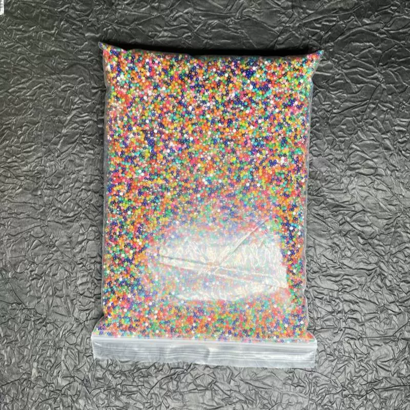 Достаточно большой мешок навалом 7-8 мм с твердым впитыванием воды