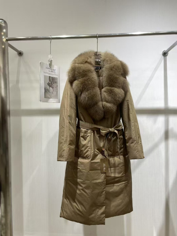 收腰中长款年轻时尚保暖2025冬季高端鹅绒服女狐狸毛领羽绒服外套|undefined