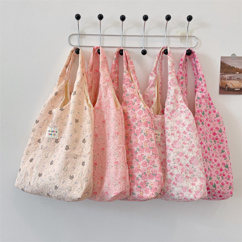 4613 Autumn and Winter Korean Style Sweet Cartoon Bear Embossed Shoulder Bag Daily All-match Student Underarm Vest Bag for Women