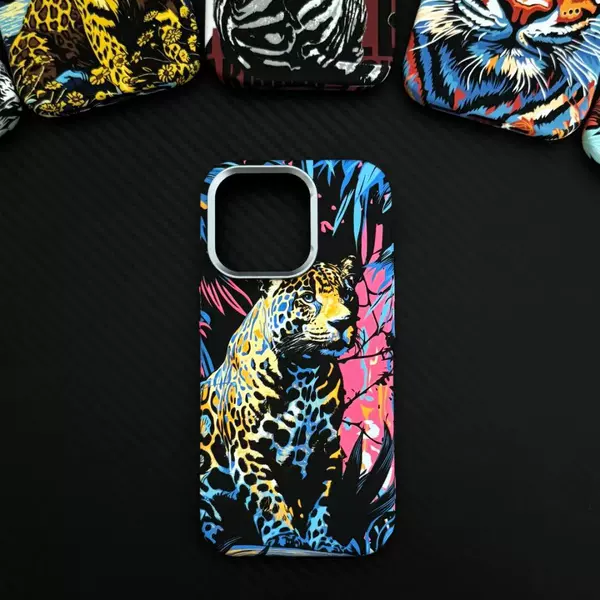 Kevlar pattern magnetic attraction [color cheetah]