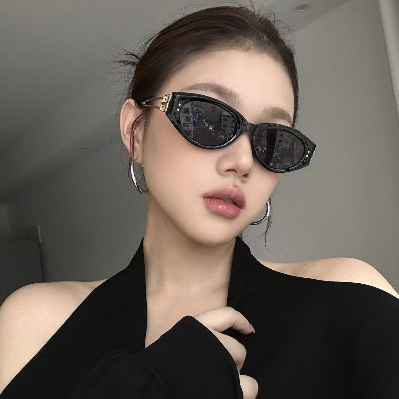 Cross-border Polarized Cat Eye High-end Metal Hollow Temple UV Protection Sunglasses_voghion.com
