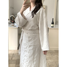 韩国ins冬季保暖小羊羔毛加厚三层夹棉波点宽松大码居家睡袍浴袍