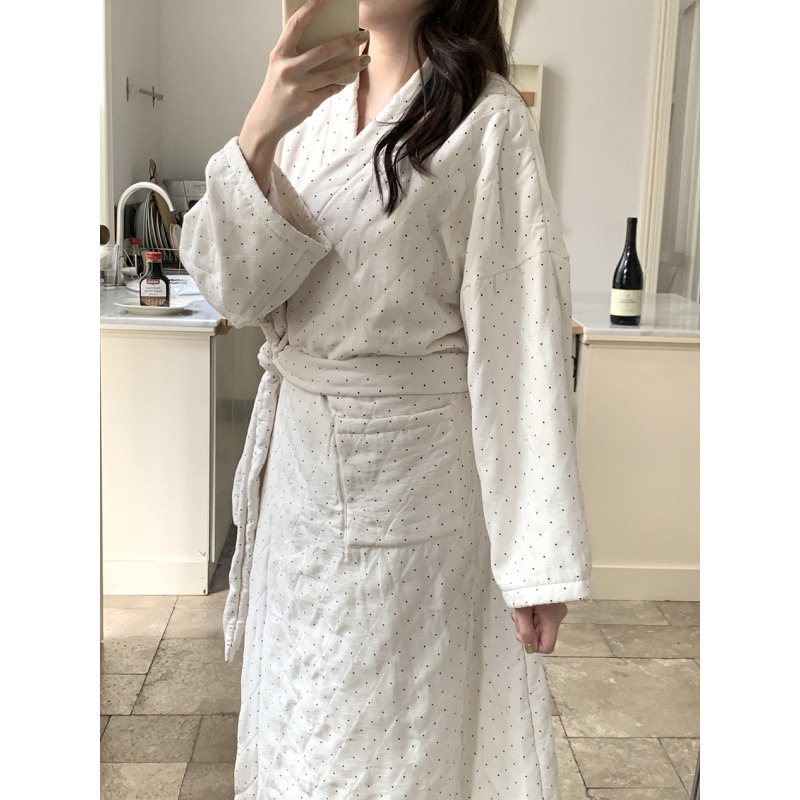 Korean Ins Winter Warm Lamb Wool Thickeneded Three-Layer Quilted Polka Dot Loose Large Size Home Nightgown Bathrobe