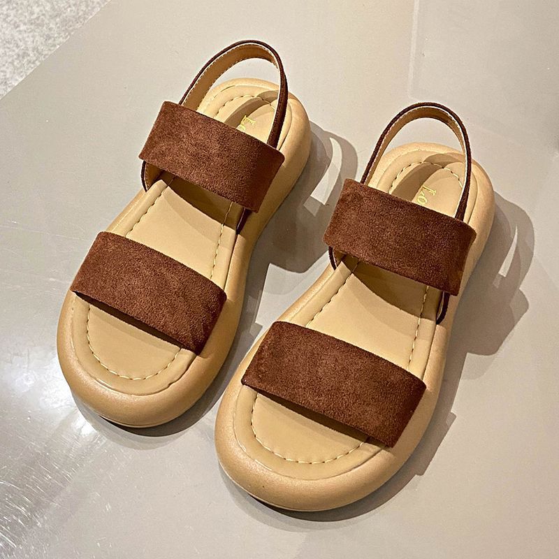 2026 nueva sandalias de verano con suela gruesa y altura de alta calidad de moda para mujeres pequeñas zapatos de playa romanos con dedos descubiertos