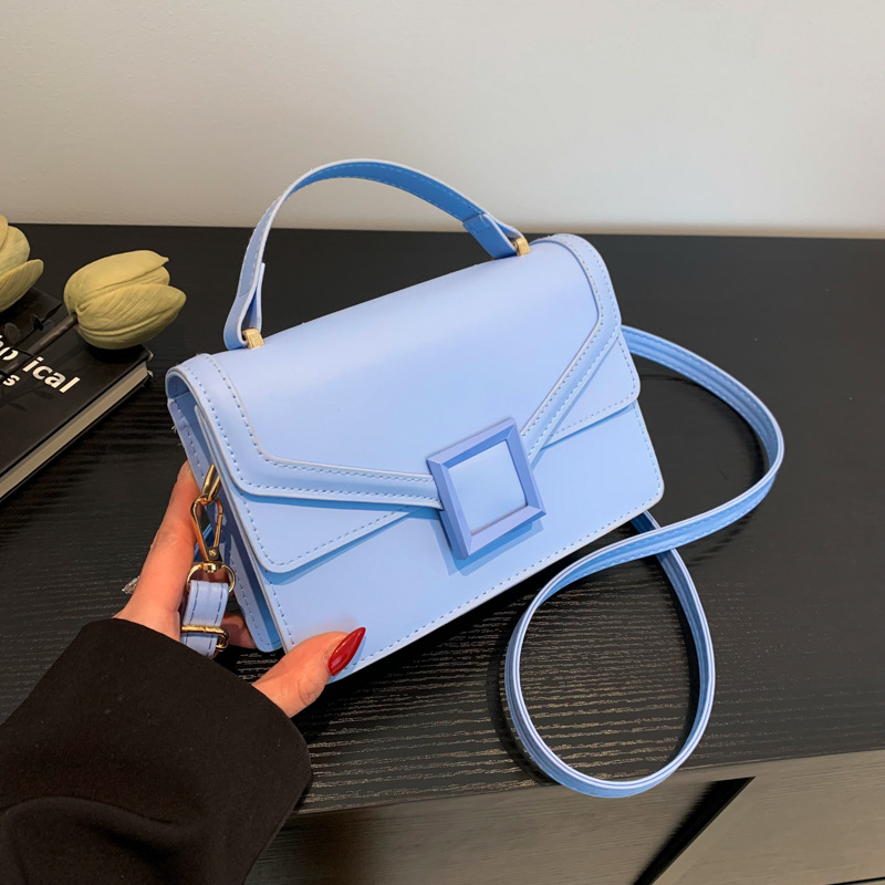 今年流行小包包女2024春季新款休閒單肩斜挎包時尚街頭潮流小方包