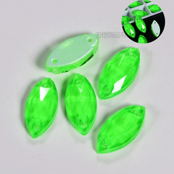 N02 dark green fluorescence