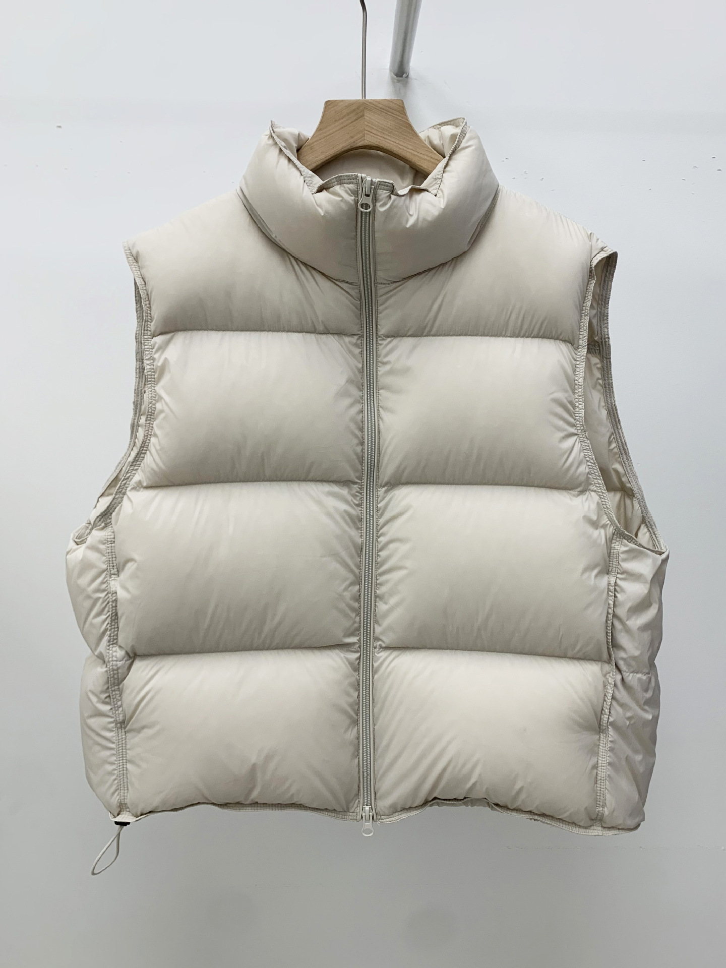 Chaqueta de plumas sin mangas con cuello alto y cuello alto de pato blanco para mujer, estilo coreano, holgada, versátil, ideal para otoño e invierno. Abrigo cálido._voghion.com