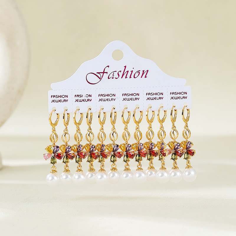Aretes de lujo ligero de lujo de alta calidad estilo simple auriculares al por mayor nicho exquisitos auriculares de alta calidad accesorios de joyas de temperamento