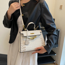 ���s���P���Ů2026�¿��߼�������С�����{�~�y�μ�б���