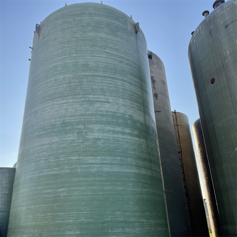 出售二手玻璃钢储罐 立式液体储存罐 酸碱储存设备